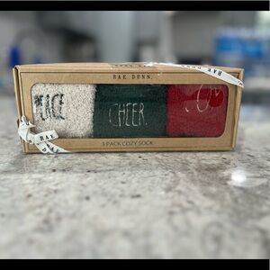 BRAND NEW Rae Dunn 3 Pairs Fuzzy Cozy Christmas Socks Women *Joy Cheer Peace*